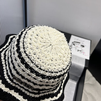 Prada visor bucket hat - Image 2