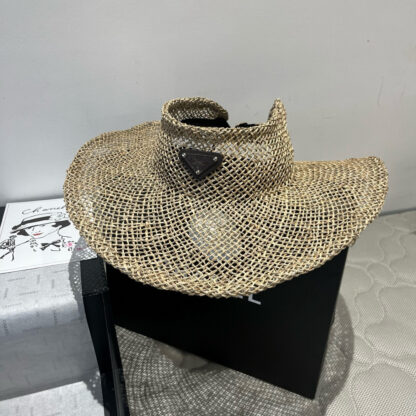 Prada's new hollow top lightweight straw hat