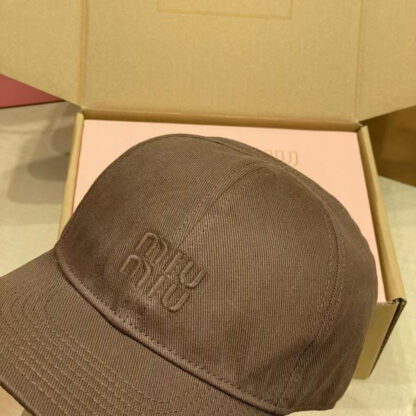 Miu Miu simple embroidered baseball cap - Image 3