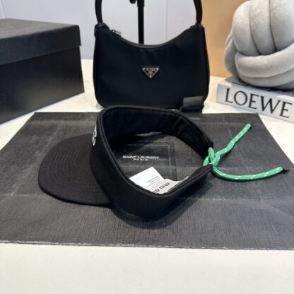 Miu Miu simple and stylish hollow hat - Image 3