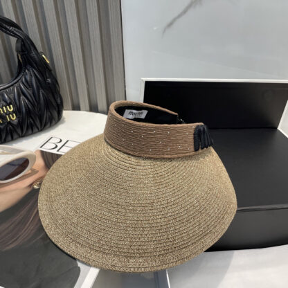 Miu Miu Simple Casual Hat - Image 3