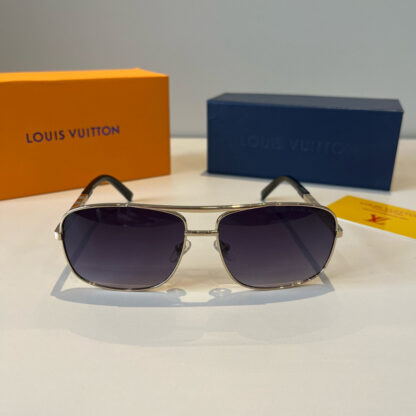 LOUIS VUITTON Fashion Sunglasses - Image 3