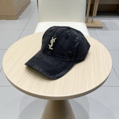 Yves Saint Laurent stylish all-match baseball cap - Image 2