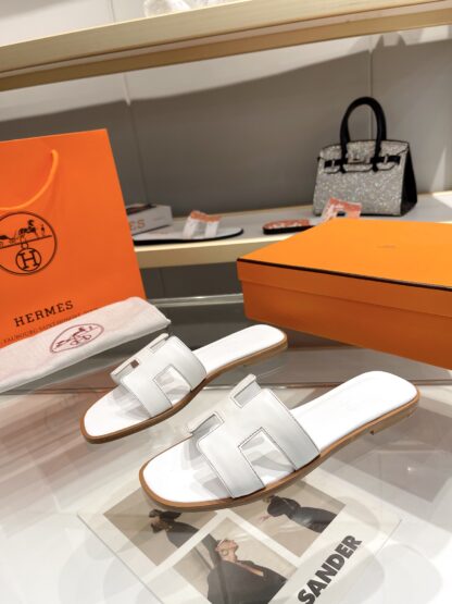 Hermès early spring new white handmade flat slippers - Image 2