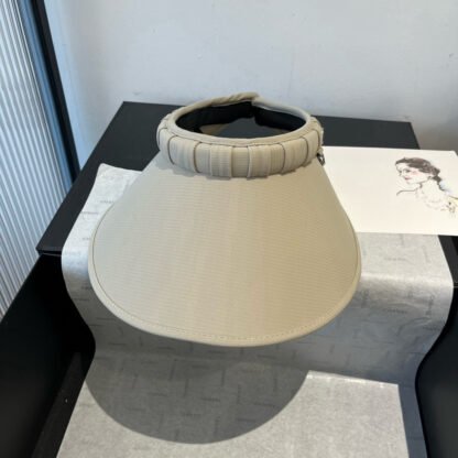 Prada new sunshade headband - Image 2