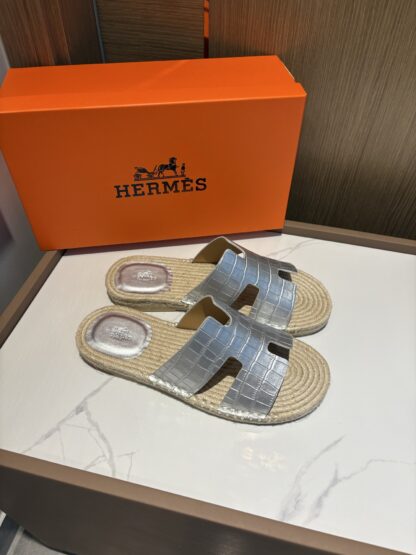 Hermes silver comfortable all-match non-slip breathable casual slippers - Image 2