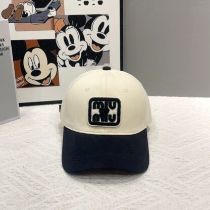 Miu Miu stylish colorblock baseball cap - Image 3