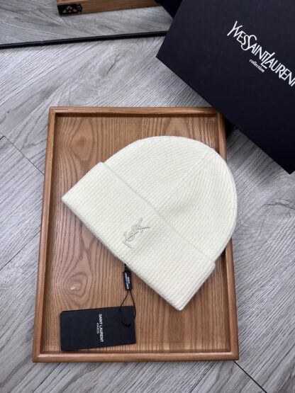 Yves Saint Laurent fine wool knitted hat - Image 2