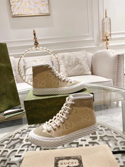 Gucci's latest hit dad shoes - Image 2