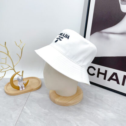 Prada new classic bucket hat - Image 2