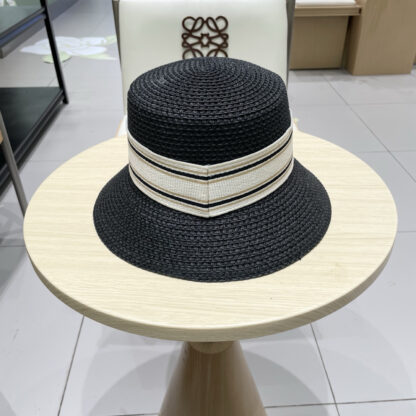 Miu Miu new bucket sun hat - Image 3