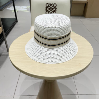Miu Miu new bucket sun hat - Image 3