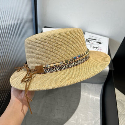Prada's new ethnic style straw hat - Image 2