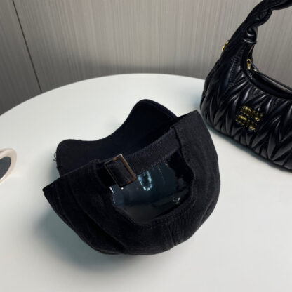 Miu Miu casual new baseball cap - Image 3