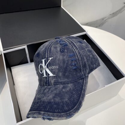 Calvin Kleinf Spring New Baseball Cap - Image 2