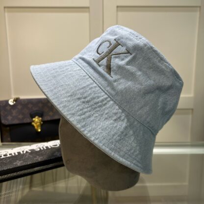 Calvin Kleinf stylish bucket hat - Image 2