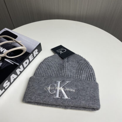 Calvin Kleinf fine wool knitted single hat - Image 2