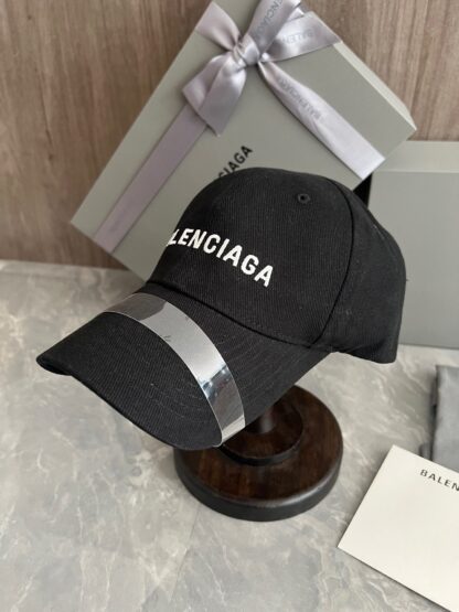 Balenciaga embroidered baseball cap - Image 2