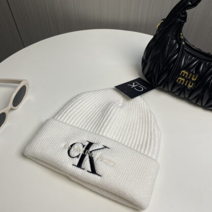 Calvin Kleinf fine wool knitted single hat - Image 2