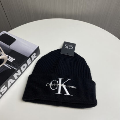 Calvin Kleinf fine wool knitted single hat - Image 2