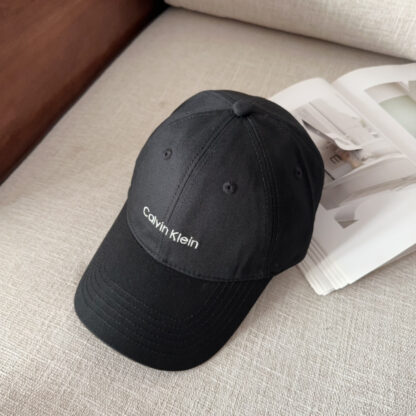 Calvin Kleinf casual all-match baseball cap - Image 2