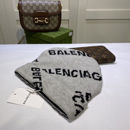 Balenciaga simple and warm knitted hat - Image 2