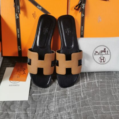 Hermes black and brown handmade slippers - Image 2