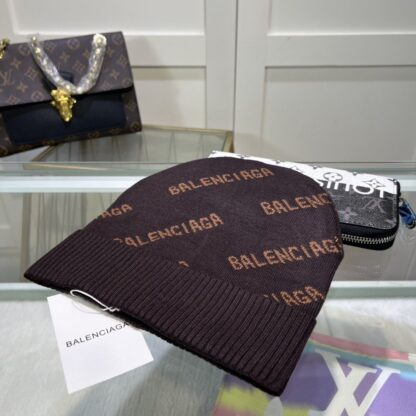 Balenciaga autumn and winter unisex letter knitted hat - Image 2