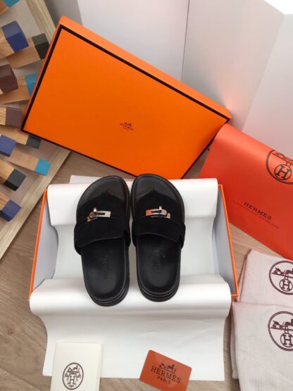 Hermès new spring and summer comfortable black slippers - Image 2