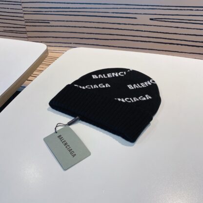 Balenciaga autumn and winter unisex letter knitted hat - Image 2