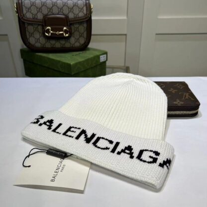 Balenciaga autumn and winter casual generous knitted hat - Image 2