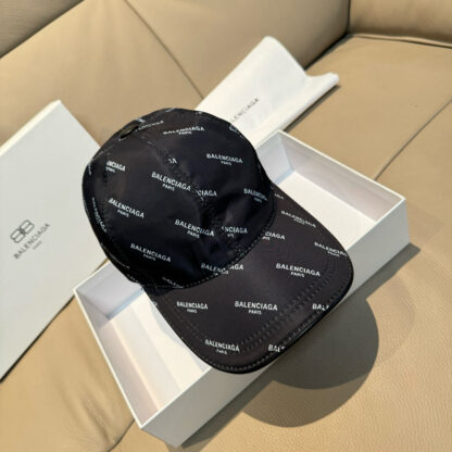 Balenciaga Classic Lightweight Breathable Baseball Cap - Image 2
