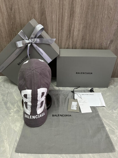 Balenciaga all-match logo embroidered baseball cap - Image 2