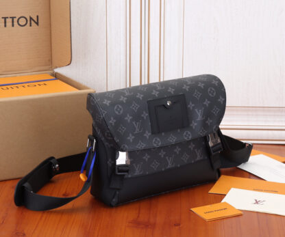 Louis Vuitton Messenger PM Voyager Small Messenger Bag - Image 2