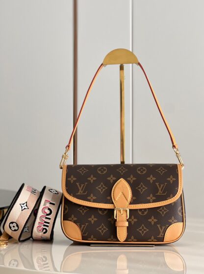 Louis Vuitton vintage bag series DIANE handbag - Image 2