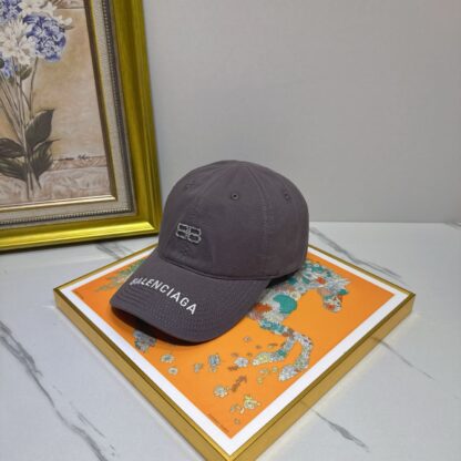 Balenciaga stylish cotton baseball cap - Image 2