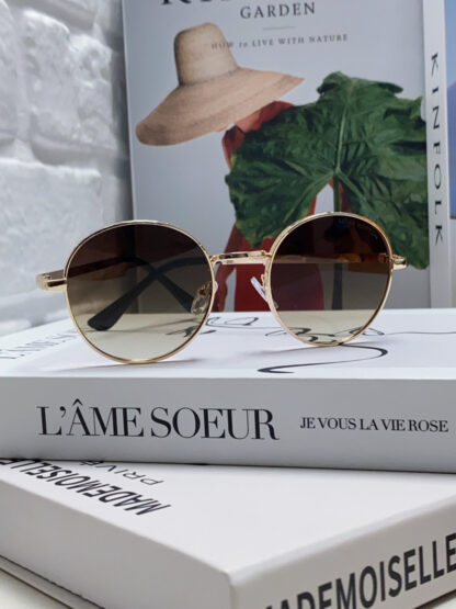 LOUIS VUITTON Fashion Sunglasses - Image 3