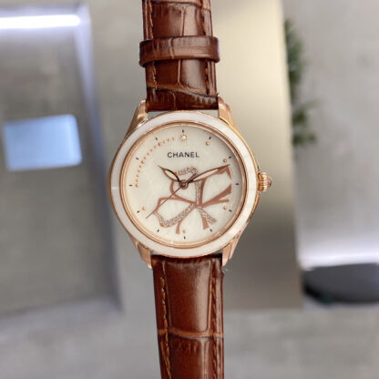 Chanel Quartz Women's Watch - Image 3