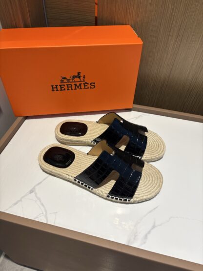 Hermes dark blue comfortable all-match non-slip breathable casual slippers - Image 2