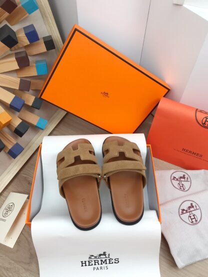 Hermès brown new spring and summer leather slippers - Image 2
