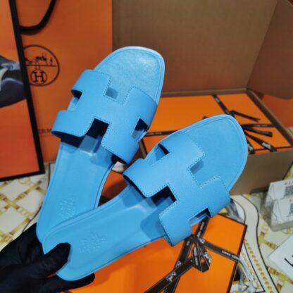 Hermès glazed blue handmade slippers - Image 2