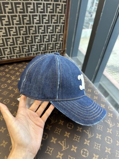 Celine exquisite baseball cap - Image 2