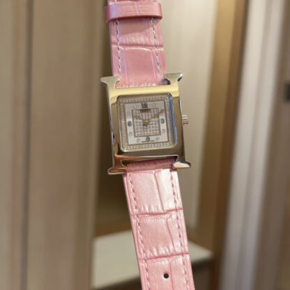 Hermes Square Dial Simple Quartz Watch - Image 2