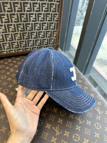 Celine exquisite baseball cap - Image 2