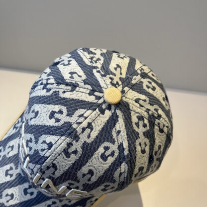 Celine new classic casual fashion baseball cap - Image 2