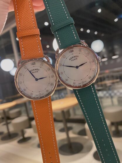 Hermes stylish quartz watch - Image 2