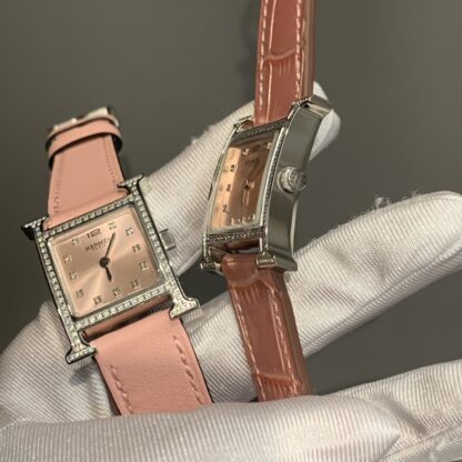 Hermes Sakura Pink Fashionable and Exquisite Watch - Image 2