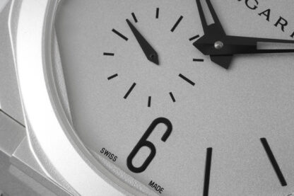 Bulgari unique ultra-thin watch - Image 2