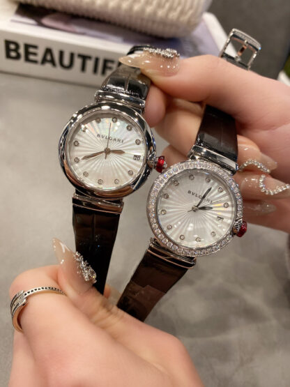 Bulgari's dazzling watch - Image 2