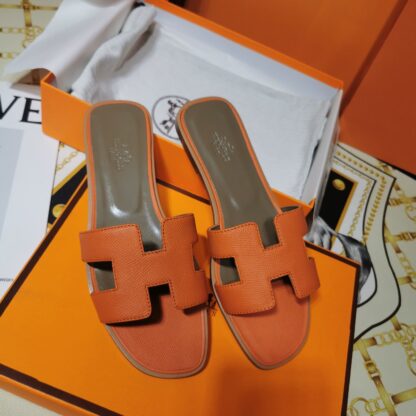 Hermès Palm Pattern Orange Leather Slippers - Image 2